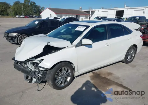 2015 Toyota Camry Se z USA, uszkodzony, nr VIN 4T1BF1FK7FU481285